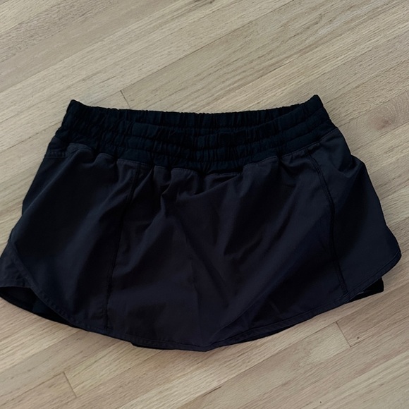 Lululemon Track Attack Skirt (with shorts)  athletica Black Size 10 - Picture 2 of 11